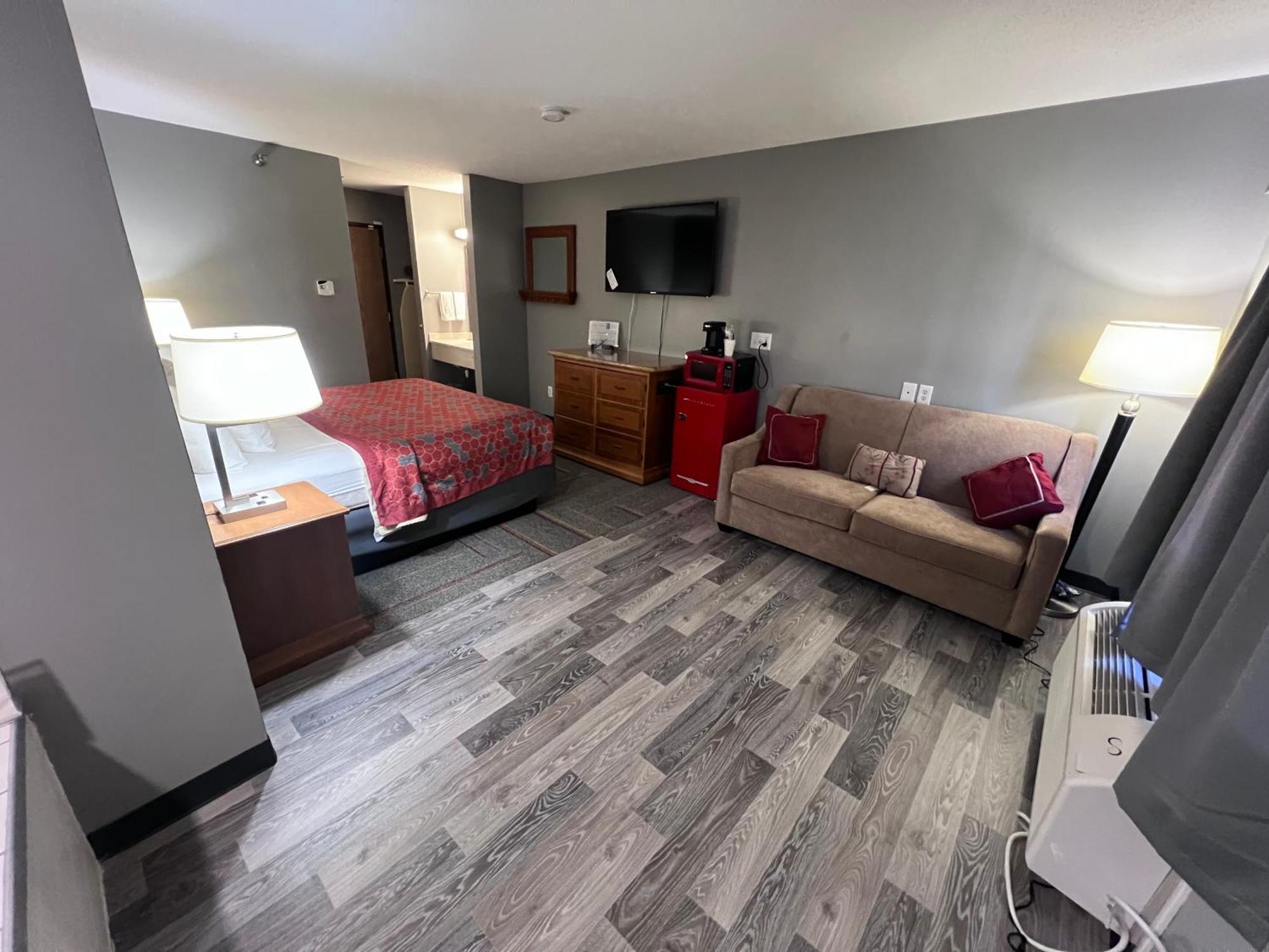 American Inn And Suites Ionia Экстерьер фото
