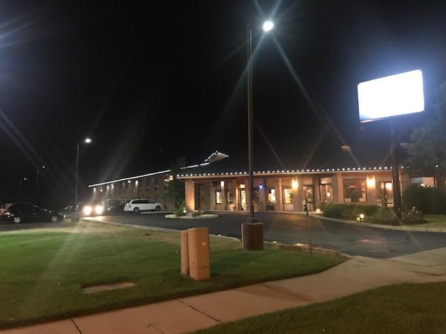 American Inn And Suites Ionia Экстерьер фото